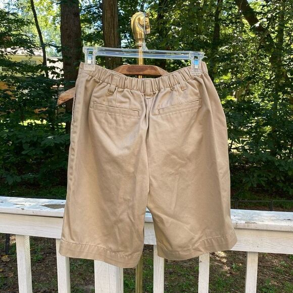 Lands’ End High Waist Khaki Chino Shorts - Picture 2 of 5